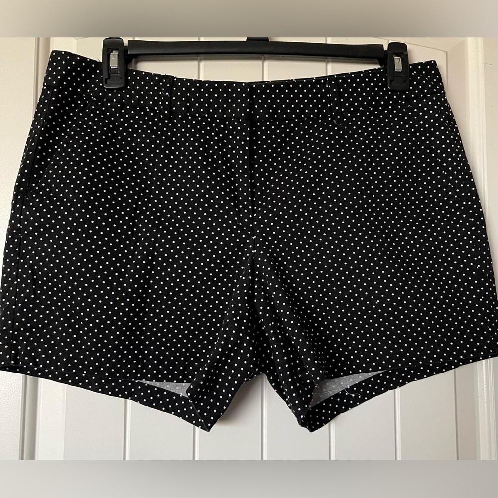 Black and White High Waist Polka Dot Shorts